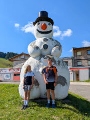 018-PXL_20260809_082516511