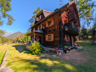 095-PXL_20260814_080309711